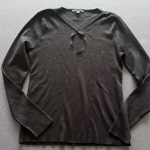 Black Sexy Crisscross Keyhole Long Sleeve Top size Large EUC #A-17